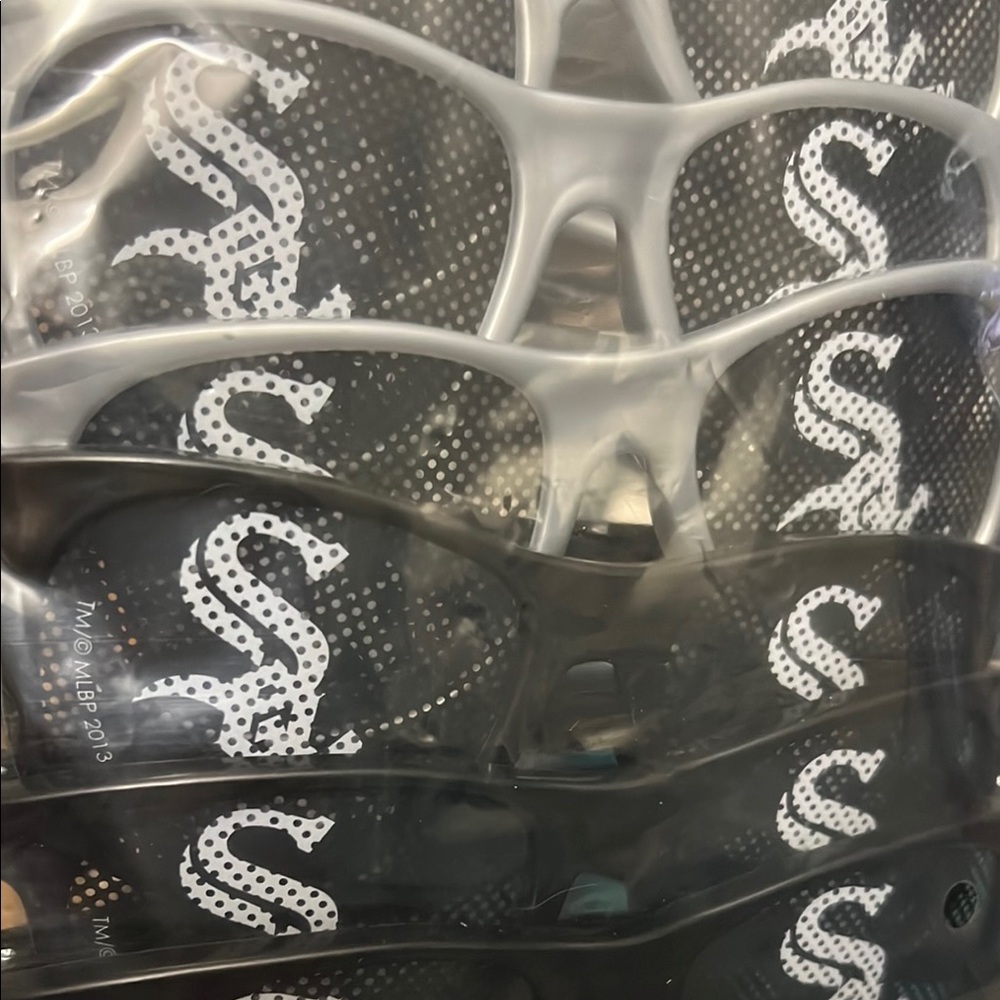 White Sox MLB Party Glasses and Napkin Sets - plenty to celebrate 🙏⛪️ 🥰